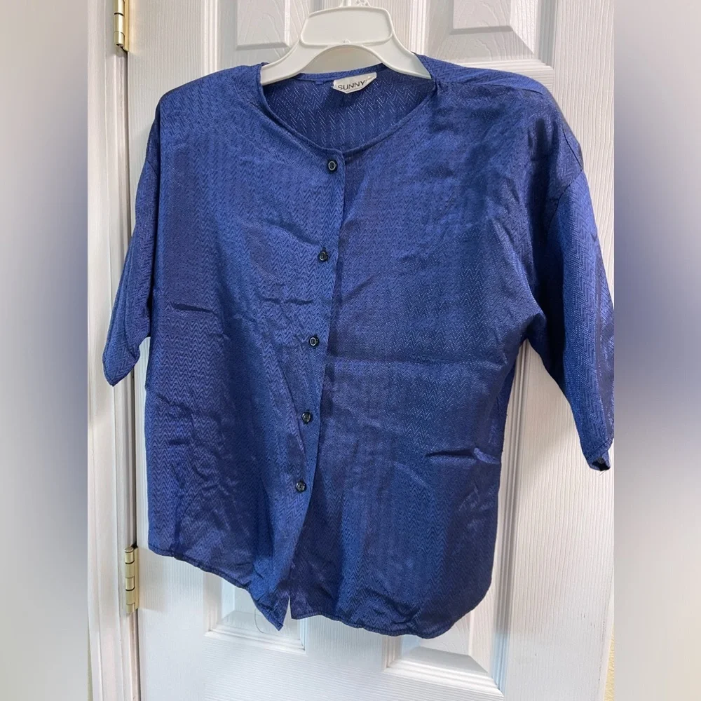 3/$30! ❤️Vintage 80s!  Shiny Blue Blouse/ Medium